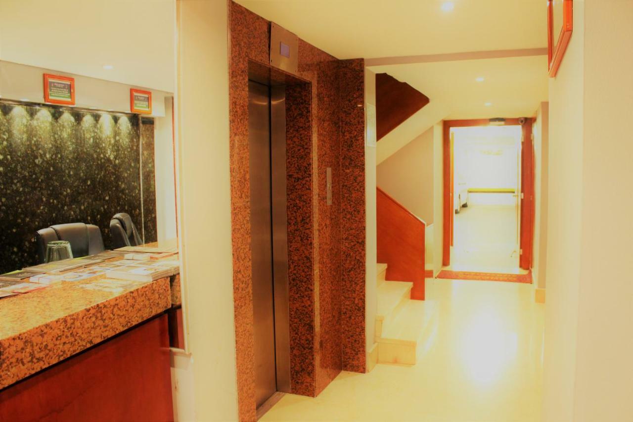 Condesa Suites Mexiko-Stadt Exterior foto